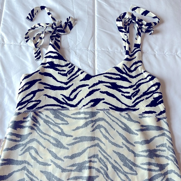 Reformation Zebra Print Tank Top Camisole XS - Picture 13 of 13